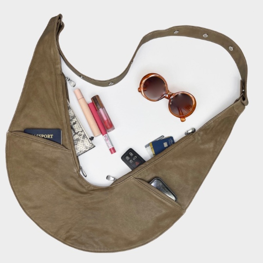The Sash Bag Shiitake Leather Crossbody Classic Plus